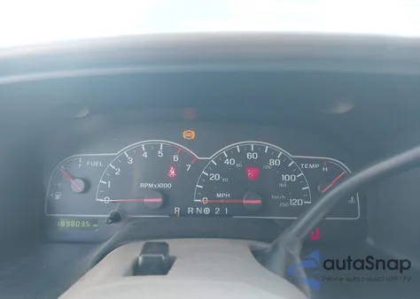 1999 Ford Windstar Se z USA, uszkodzony, nr VIN 2FMDA5240XBB28495